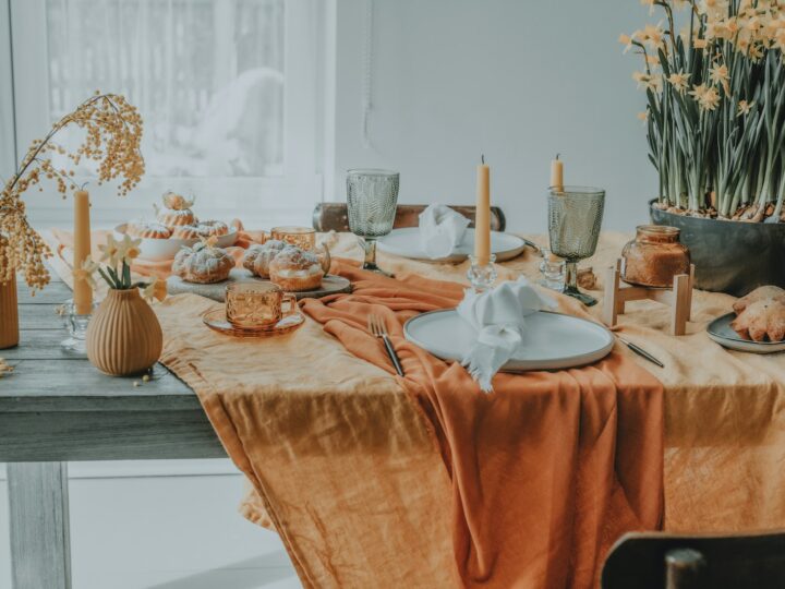 Oranje in je herfstdecoratie: zo wordt het warm en niet goedkoop