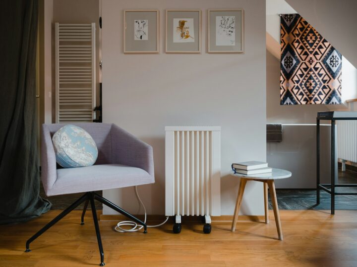 Elektrische kachel of de cv hoger: wat kost een dag warm stoken?