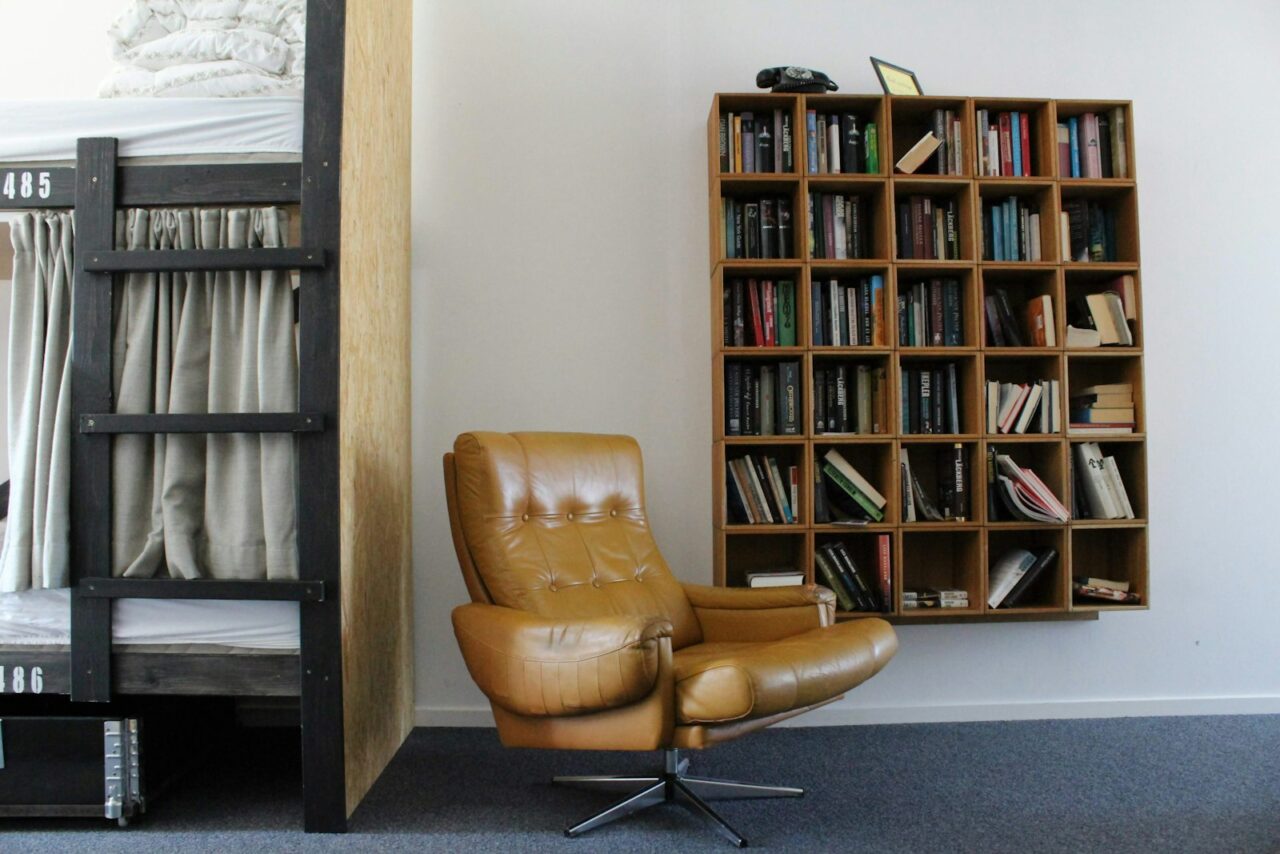 Een leeshoek met een IKEA-hack: zo maak je een plek voor boekenliefhebbers