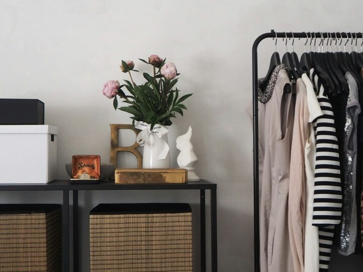 Stoffig roze als trendkleur: zo combineer je Rose Earth van Graham & Brown